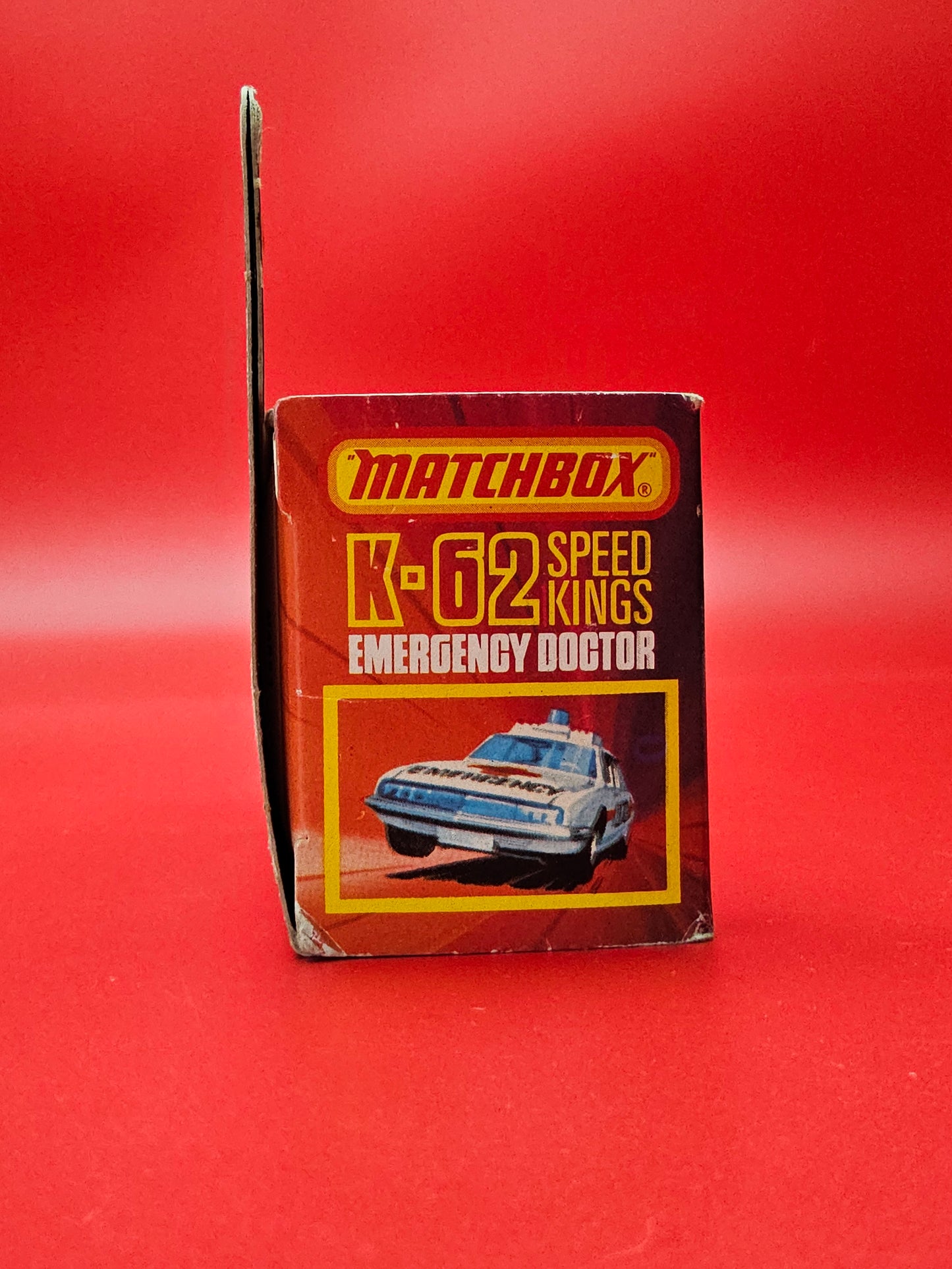 Matchbox speedkings K62 emergency doctor car in original packaging