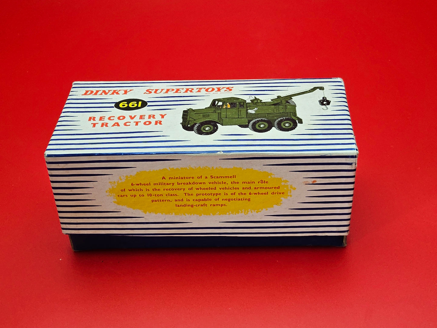 Dinky #661 recovery tractor with original box