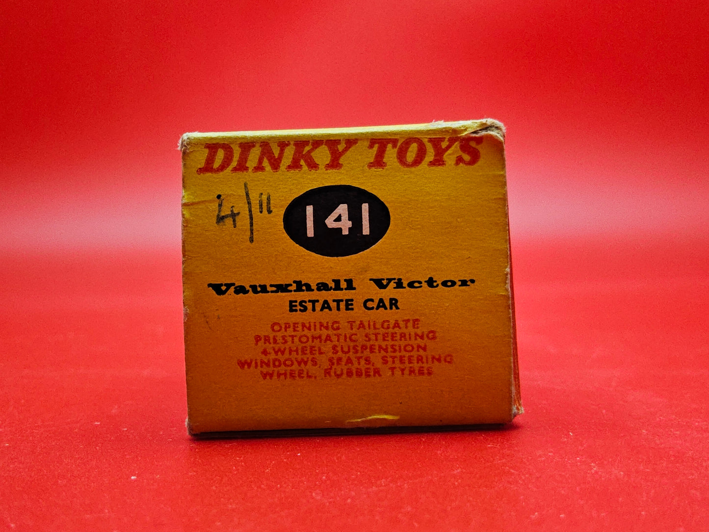 Dinky #141 vauxhall victor with original box