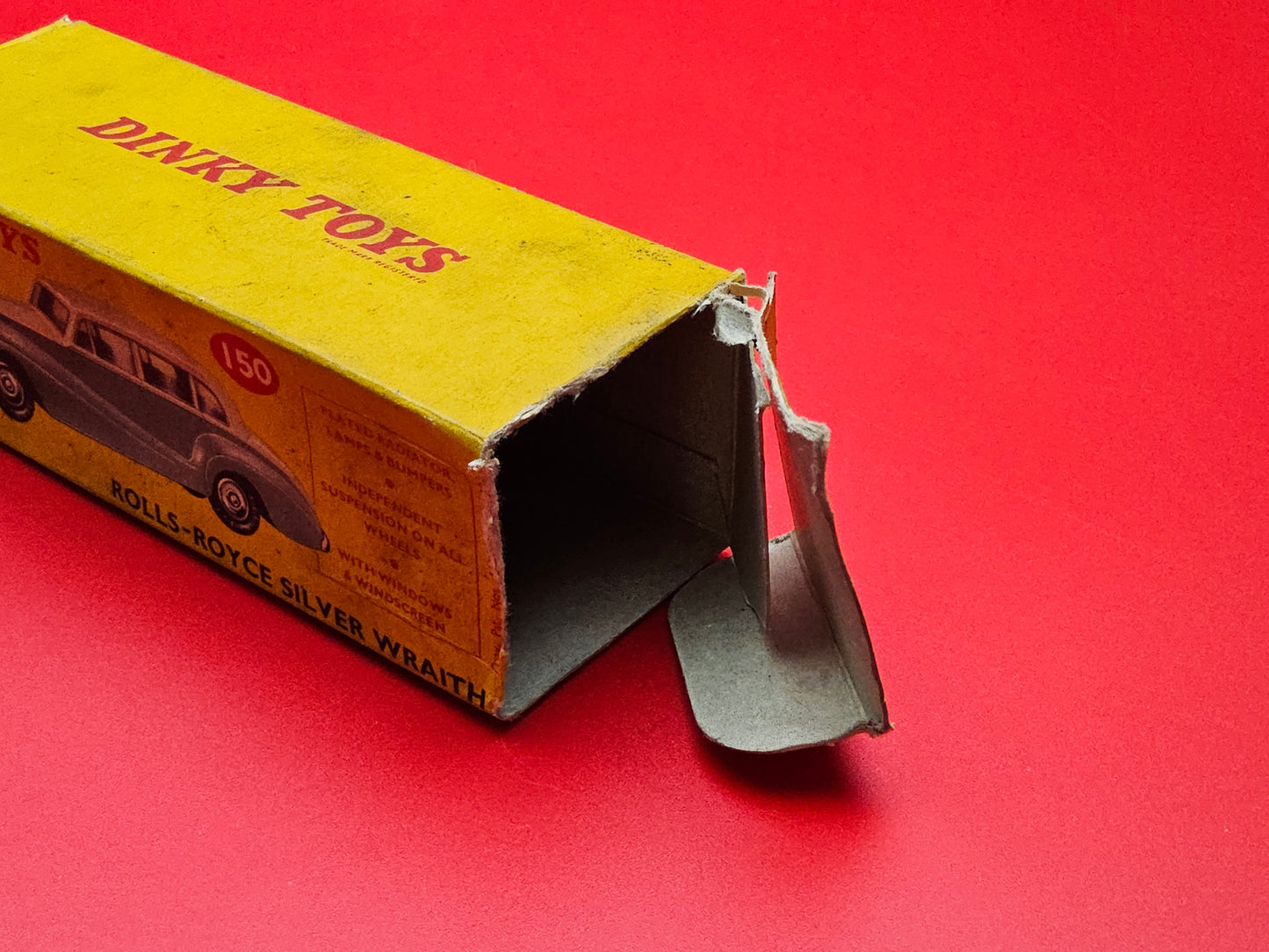 Dinky #150 Rolls Royce silver wraith with box