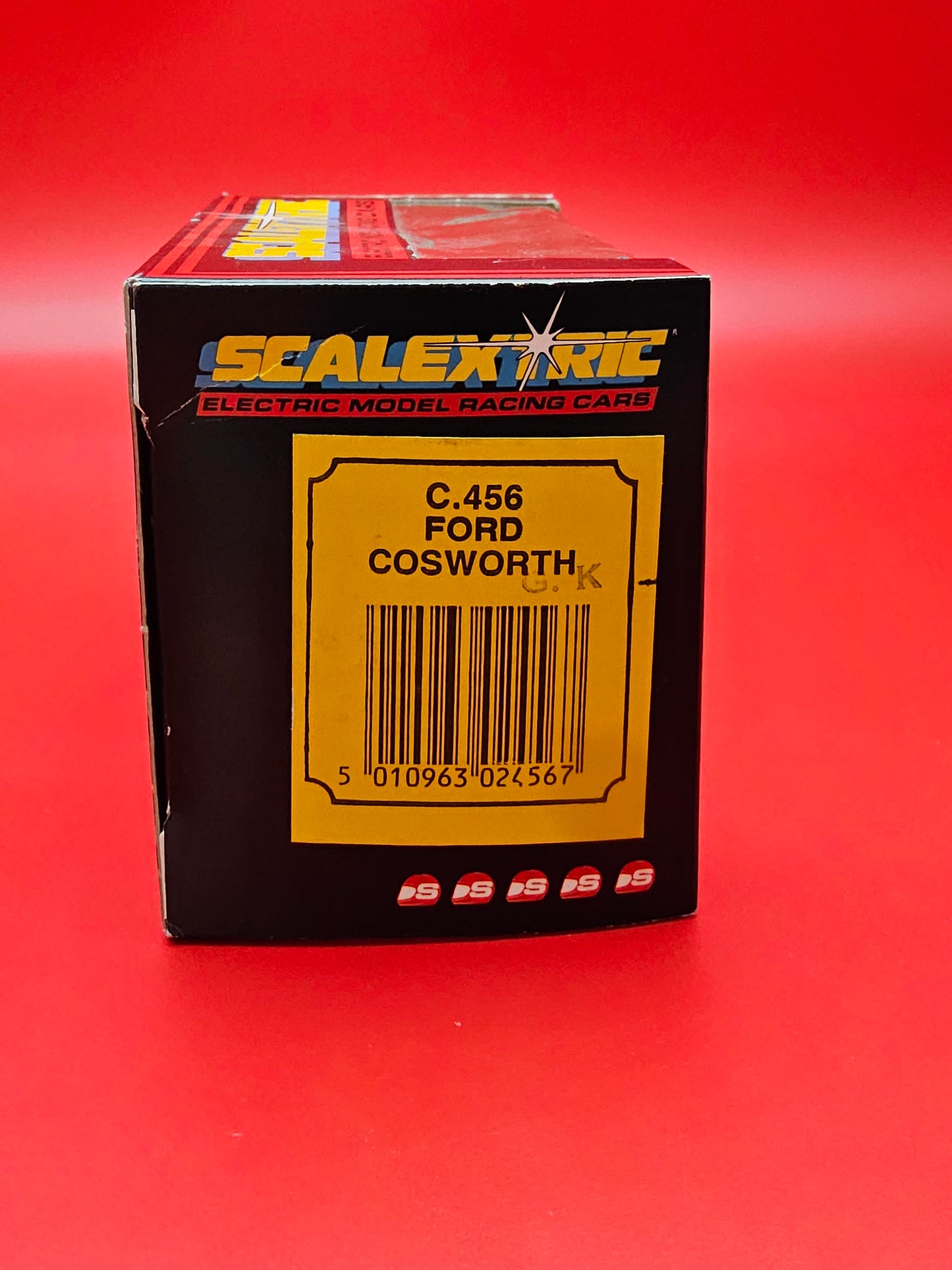 Scalextrics C 456 Ford Cosworth with box