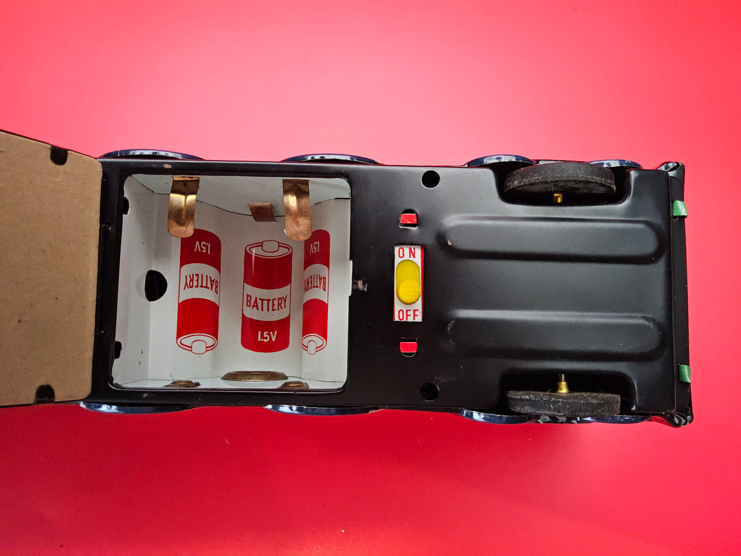 Vintage silver streak litho train tin toy with original box