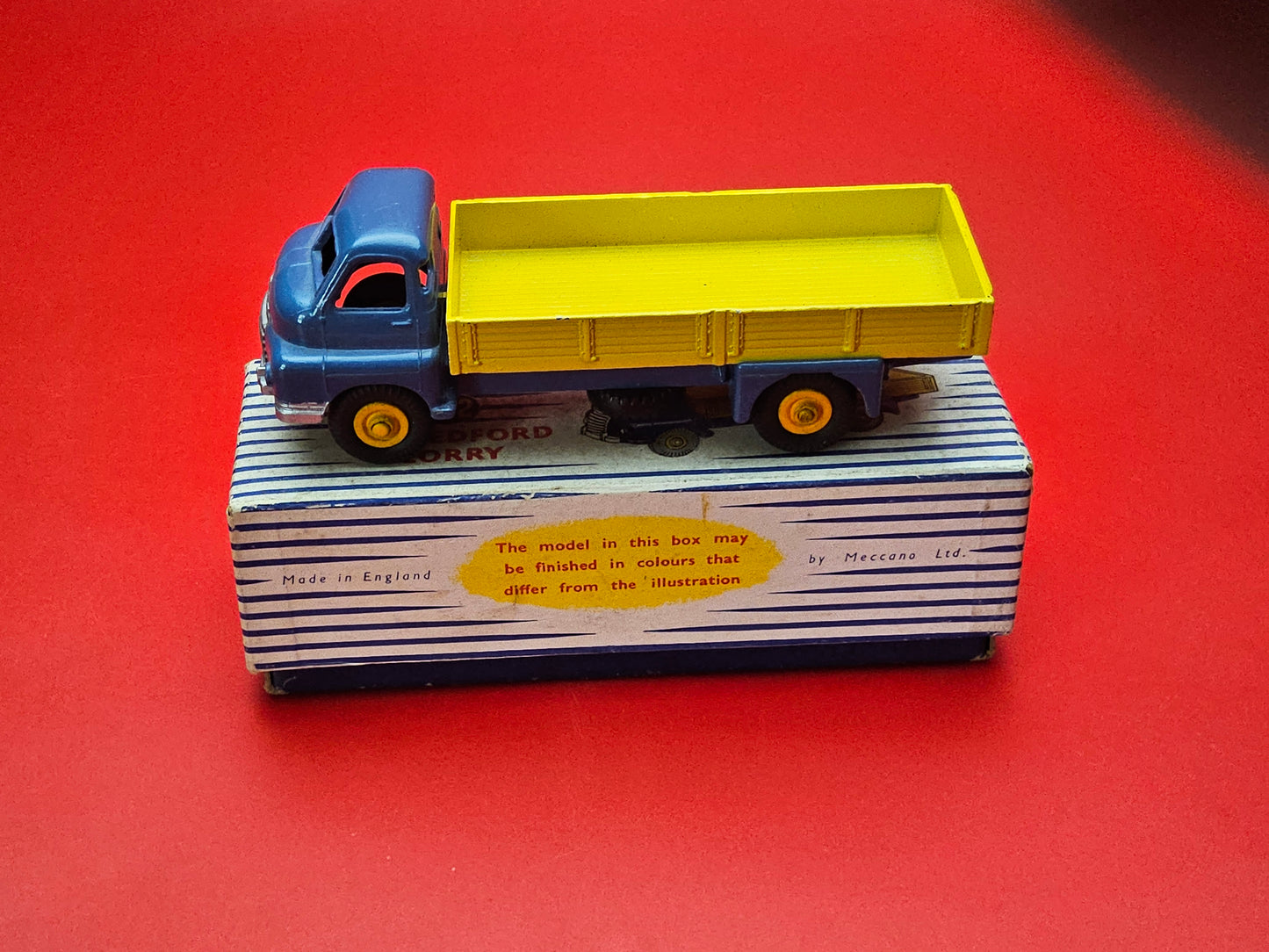 Dinky #922 big Bedford lorry with original box