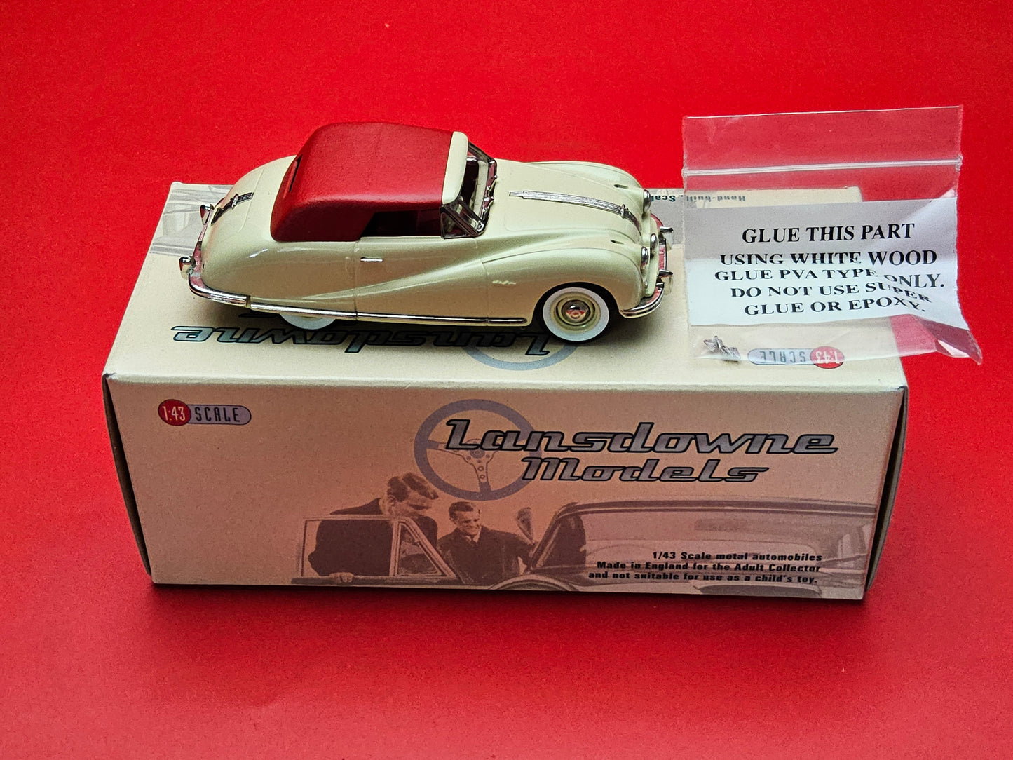 Lansdowne model #44x 1948 Austin Atlantic A90 boxed