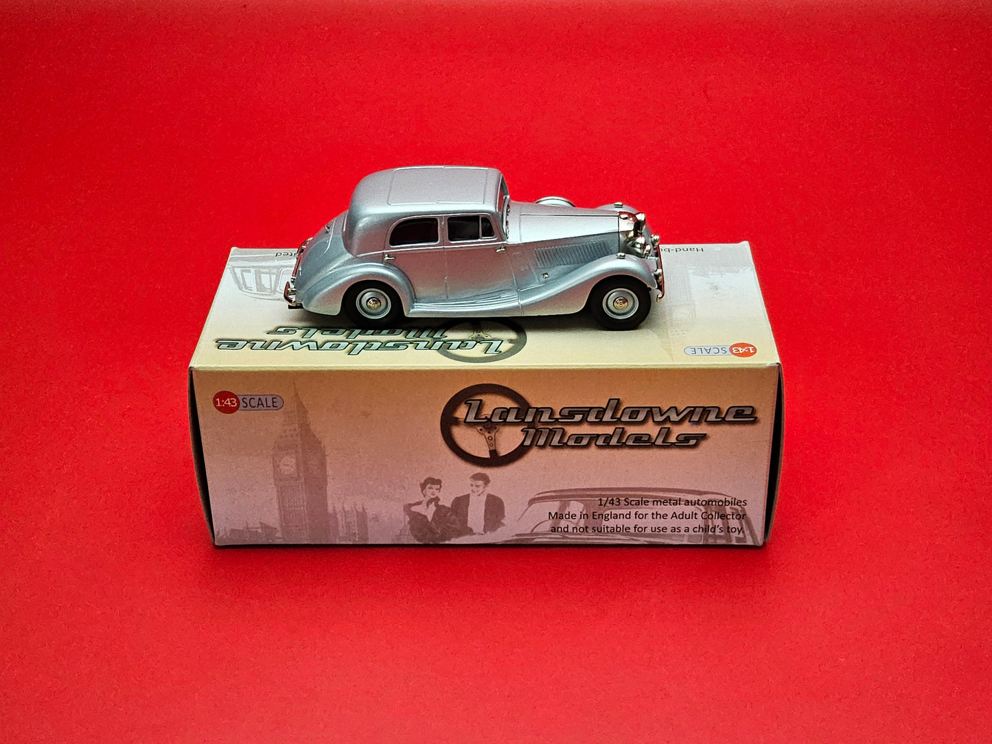 Lansdowne model #79a 1936 Railton Cobham Saloon with original box