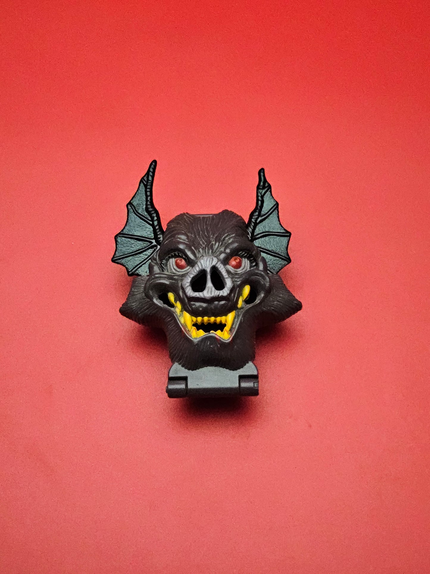Mighty Max Max defeats vampire biter bat nightwing 100% complete