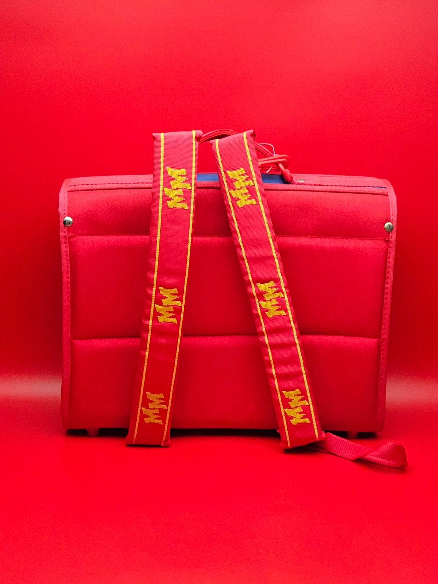 Mighty Max satchel
