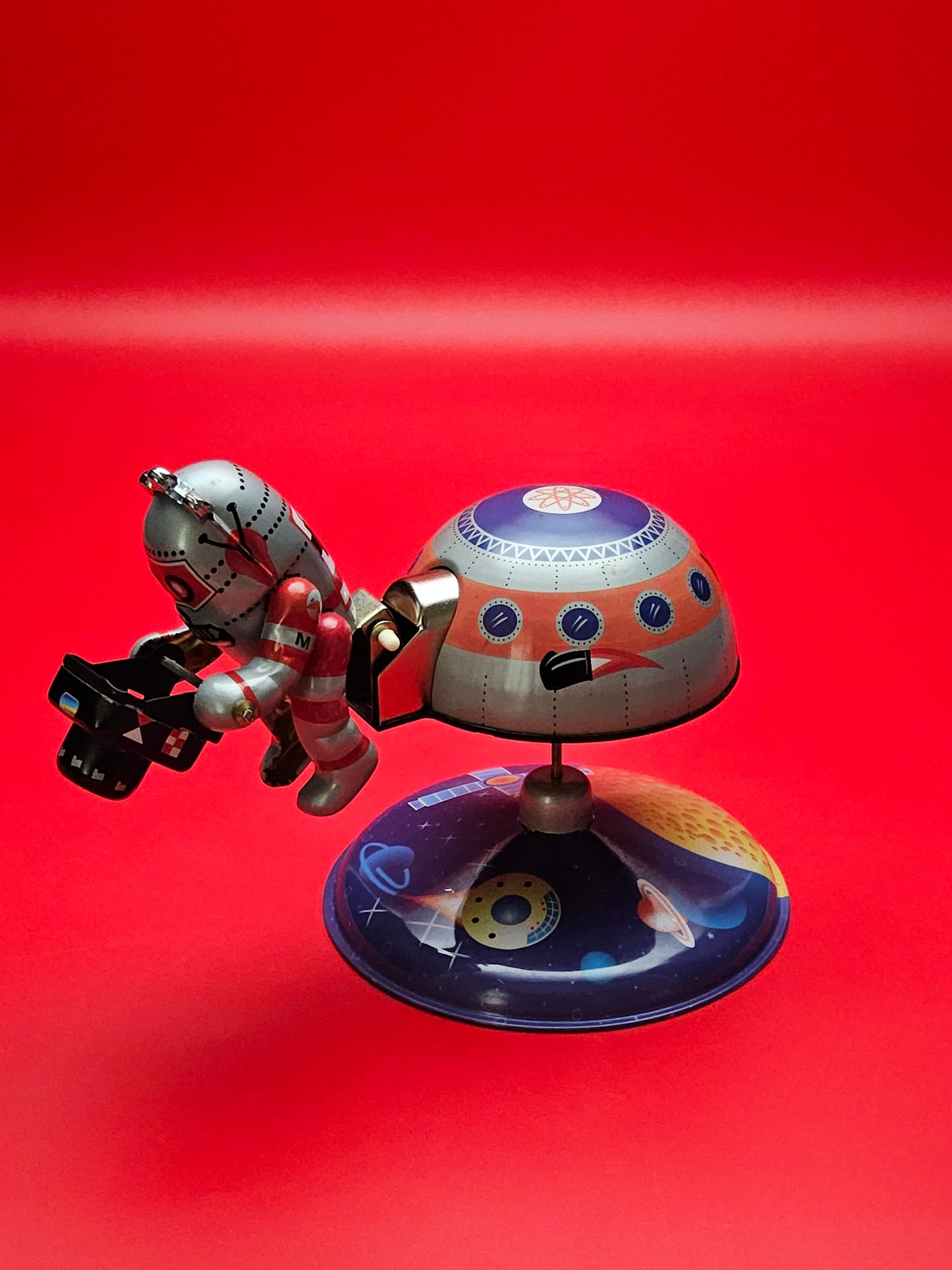 Space station tin plate toy with box in working order