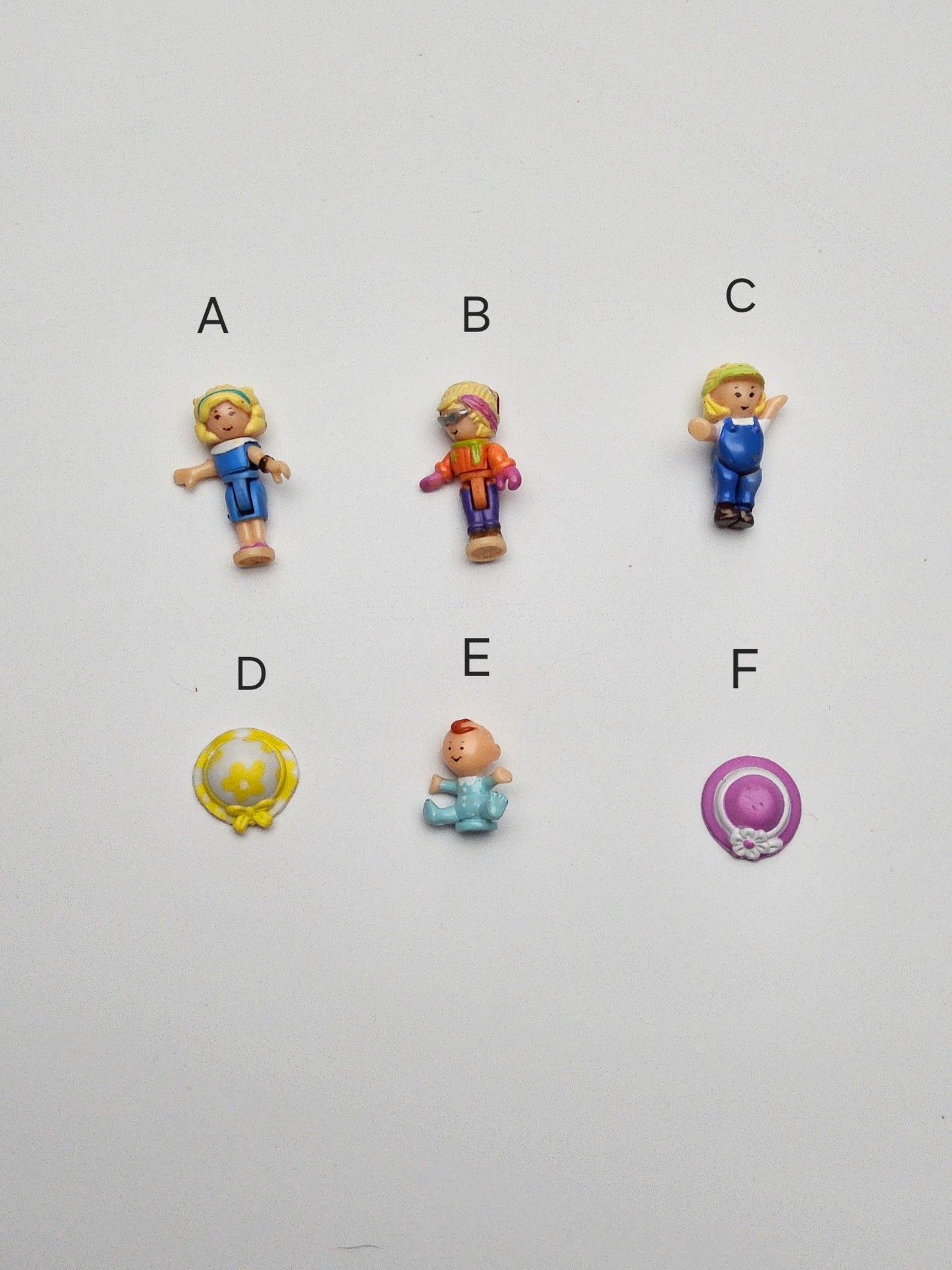 Polly pocket spares -pick a Polly
