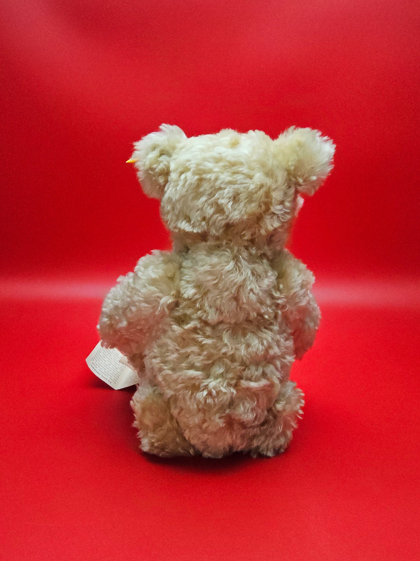 Steiff #000683 1920 replica bear