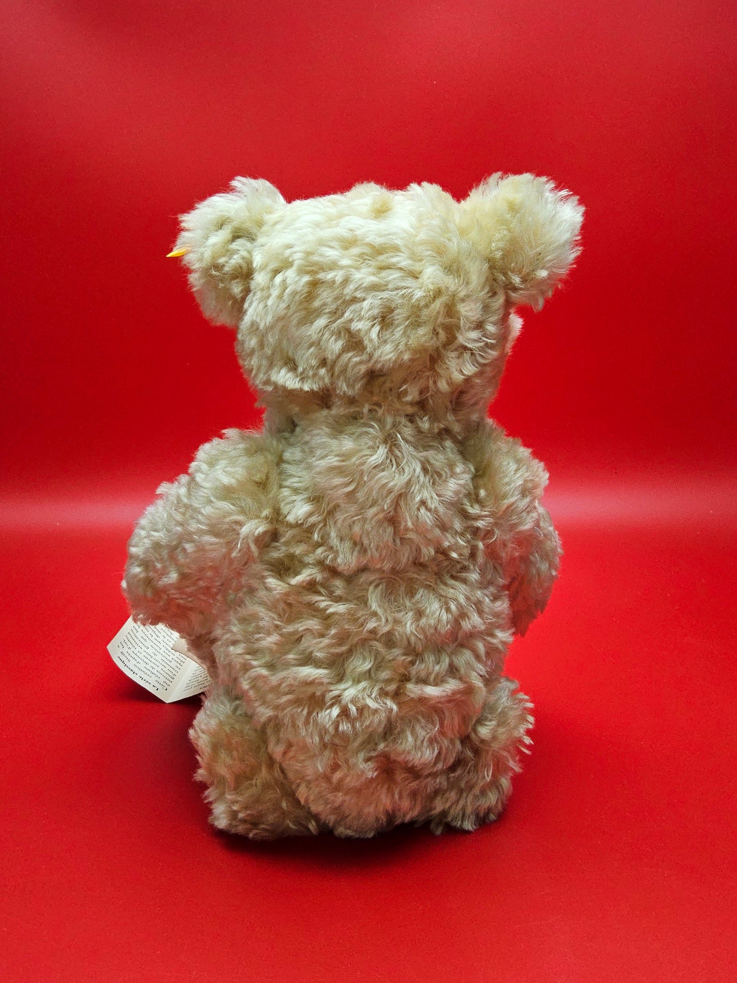 Steiff #000683 1920 replica bear