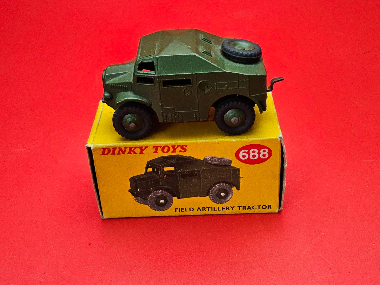 Dinoy #688 field artillery tractor with original box
