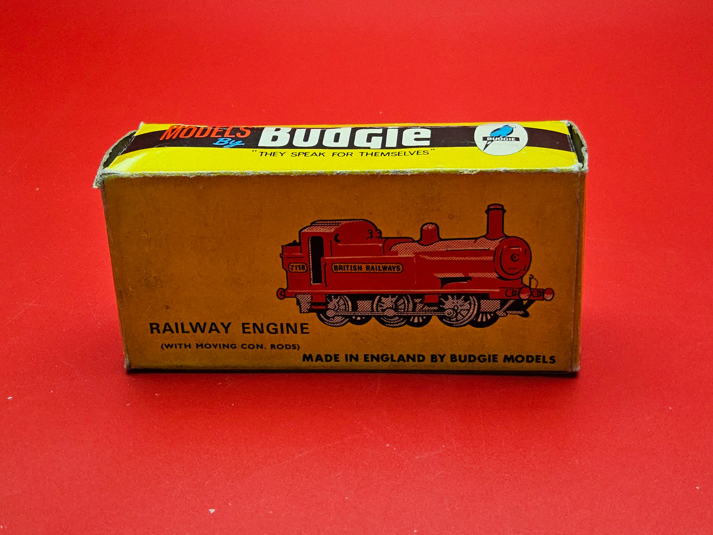 Budgie British railways 7118 railway engine boxed