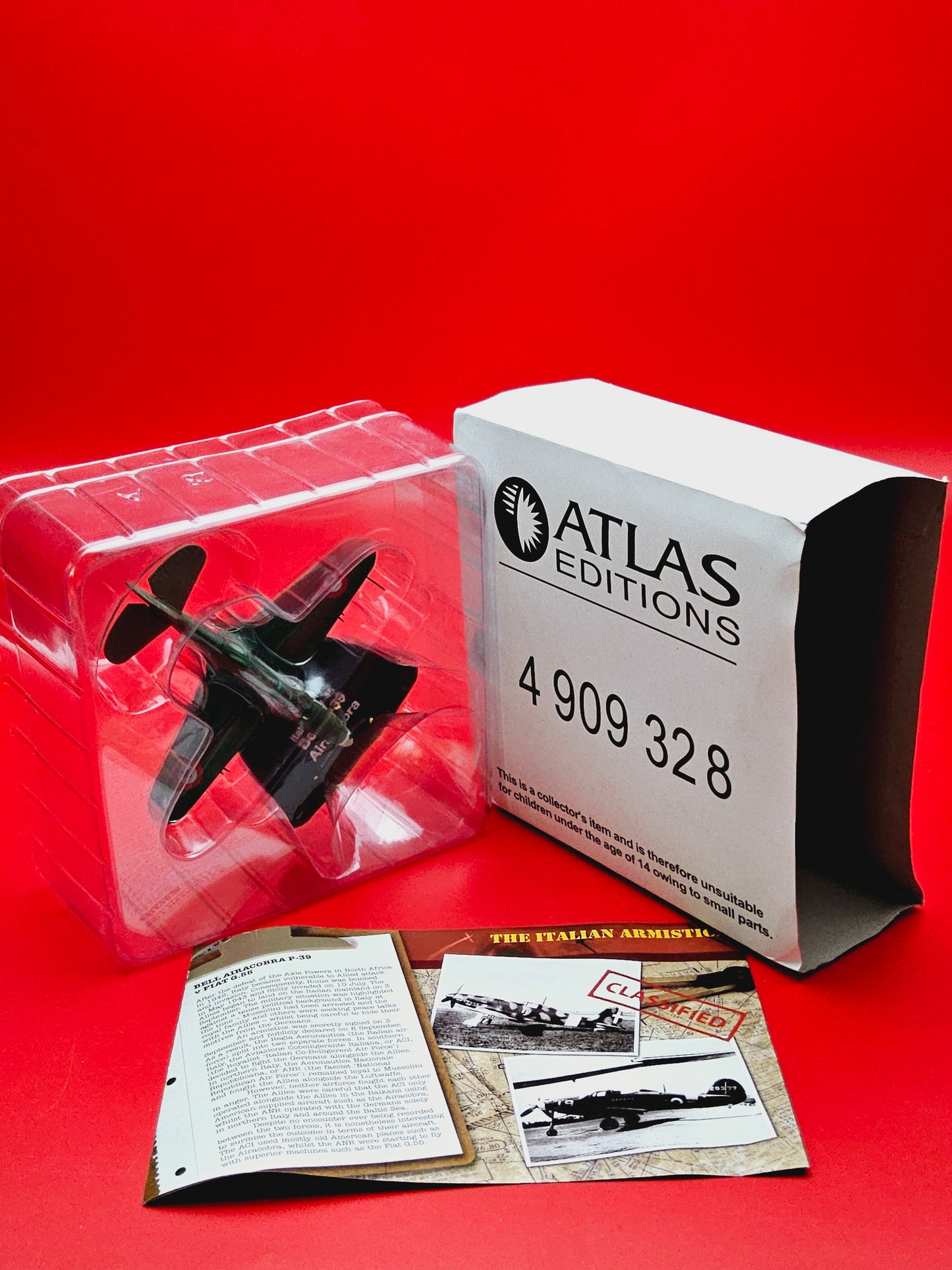 Atlas model plane sealed in original box 4909328