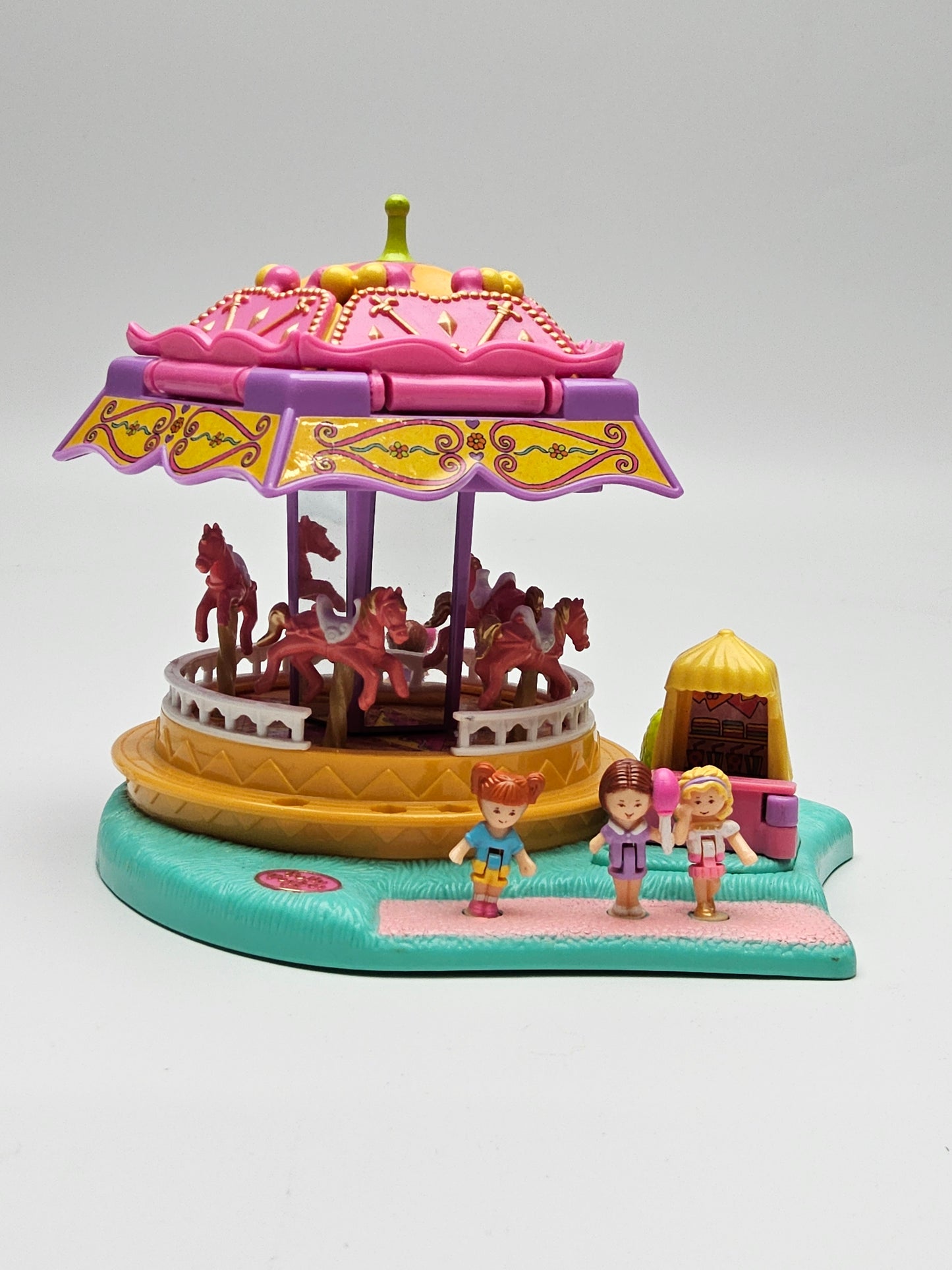 Polly pocket carousel 100% complete