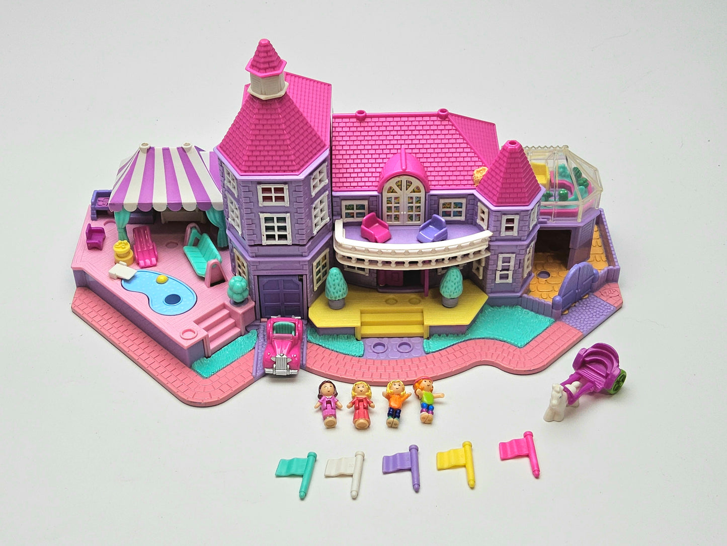 Polly pocket magical mansion 100% complete (working)