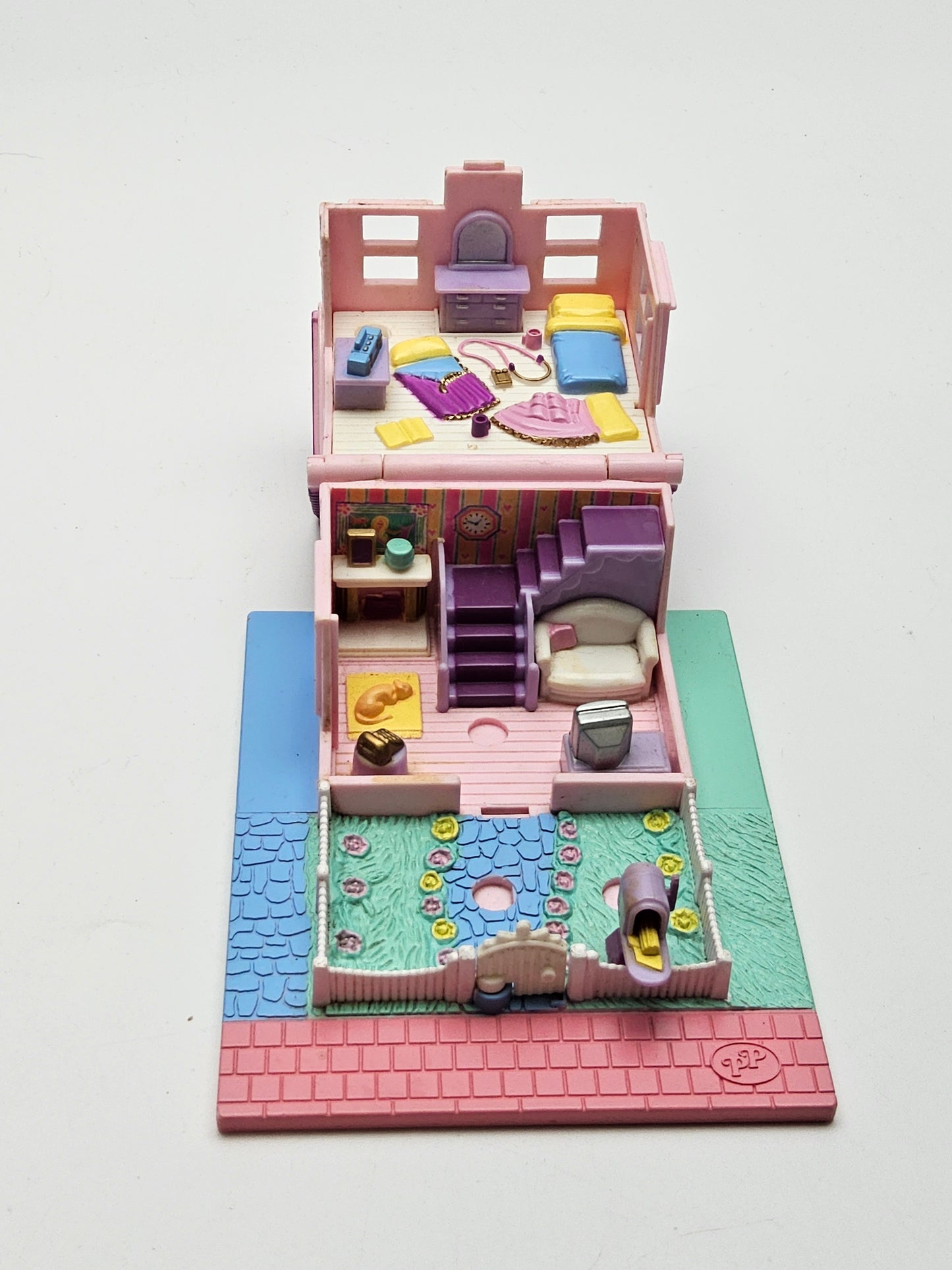 Polly pocket pollyville cozy cottage variation 100% complete