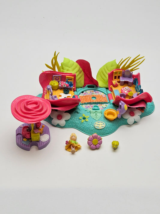 Polly pocket rose hideaway (bluebird variation) 100% complete