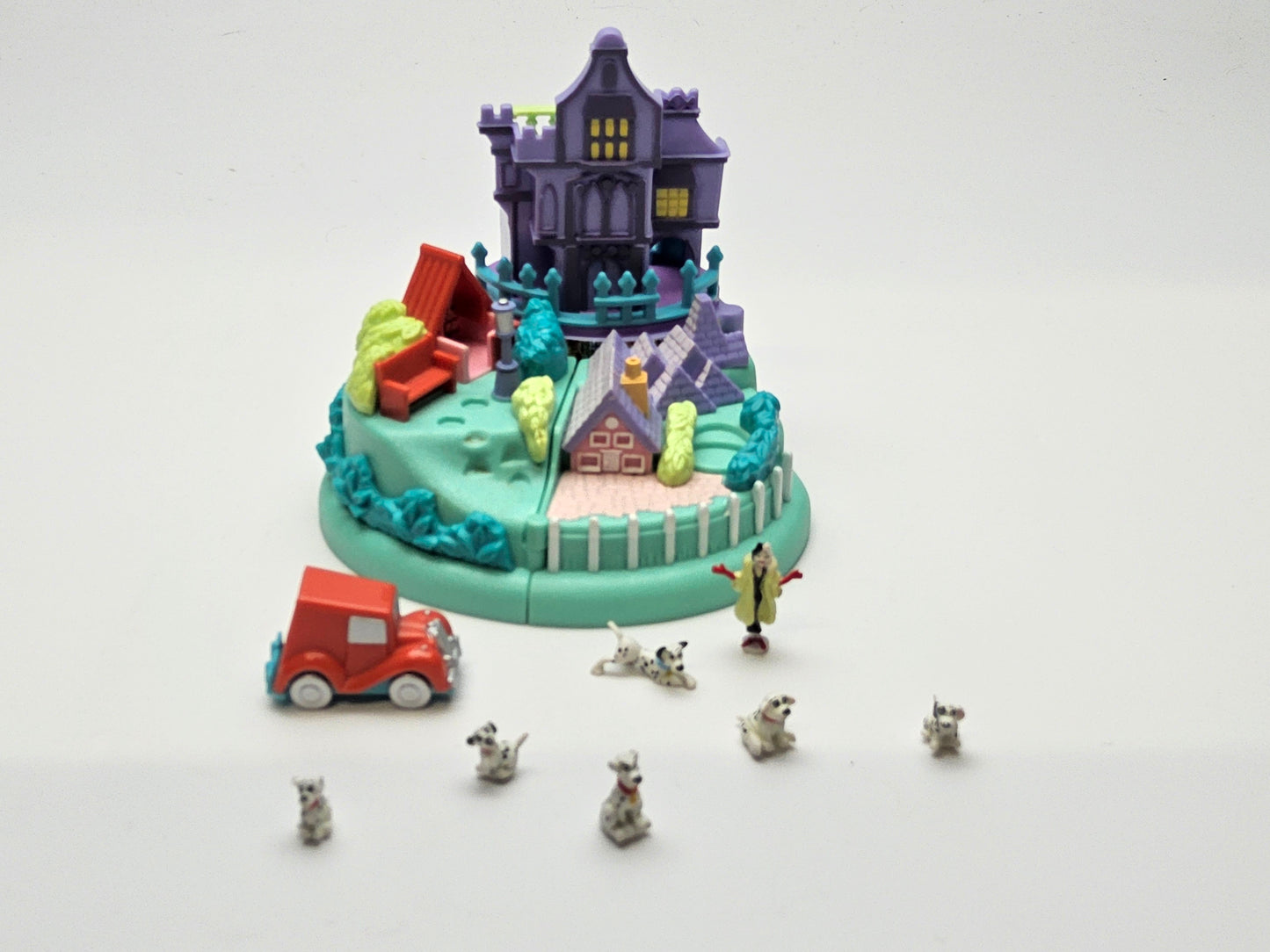 Polly pocket 101 dalmatians 100% complete
