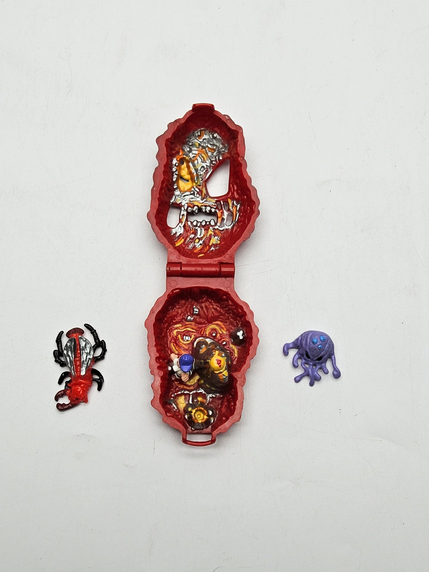 Mighty max Lava Beast with backing card