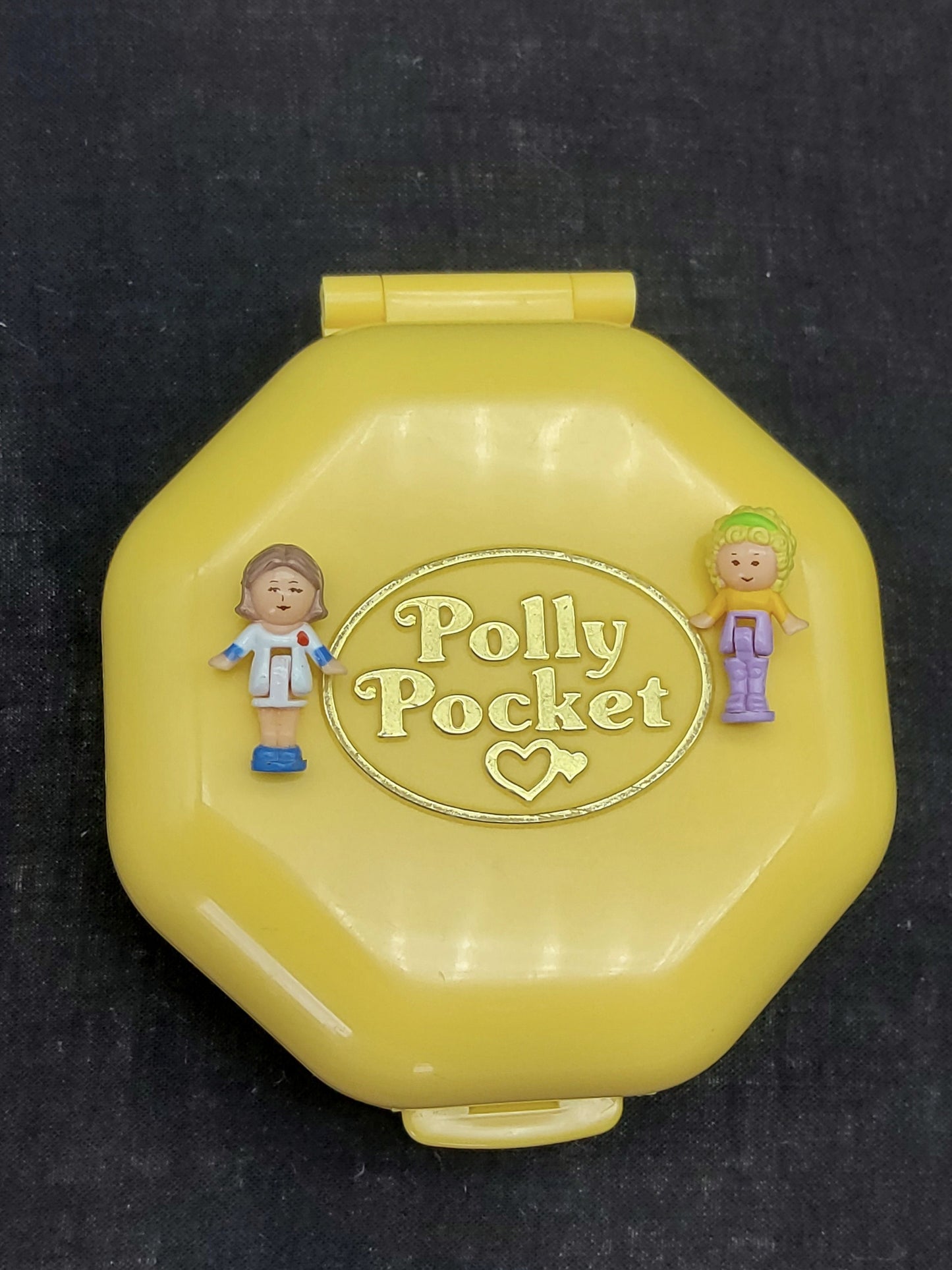 Polly pocket hair salon compact 100% complete