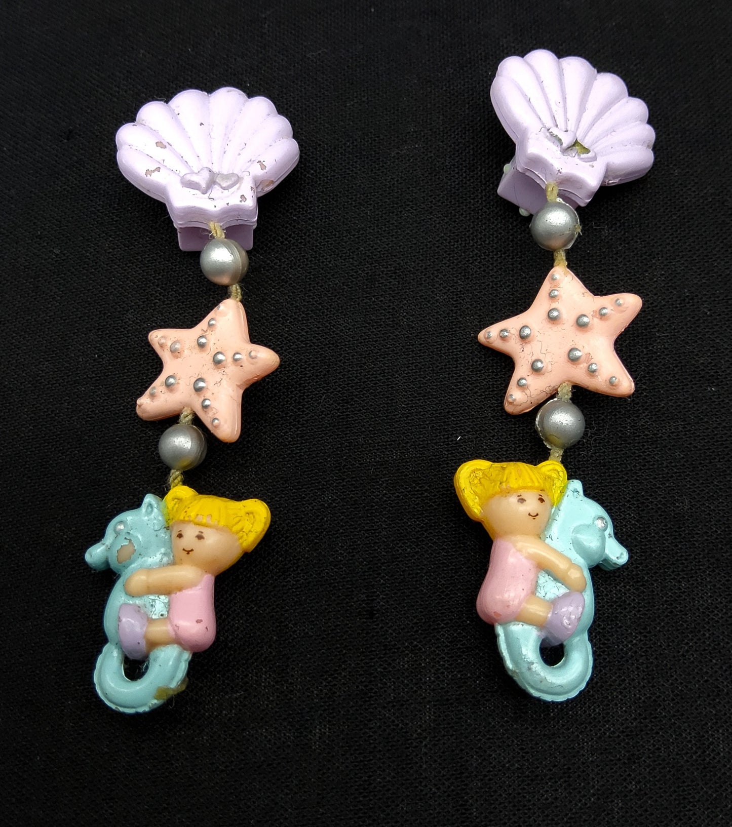 Polly pocket dangly seashell earrings