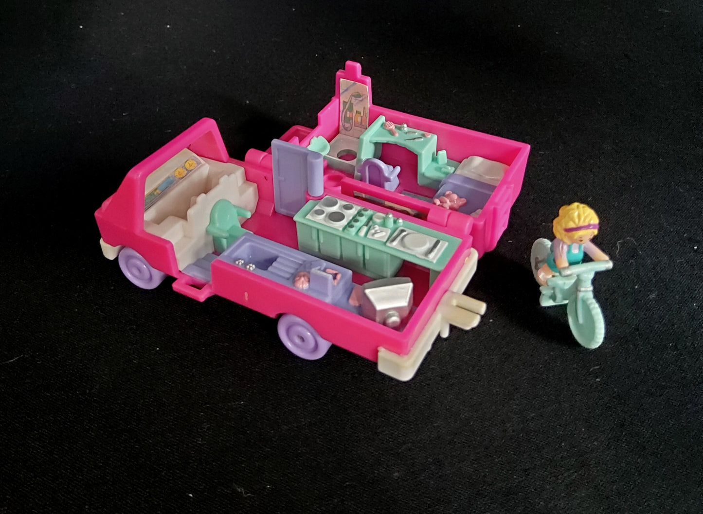 Polly pocket home on the go with doll and bike