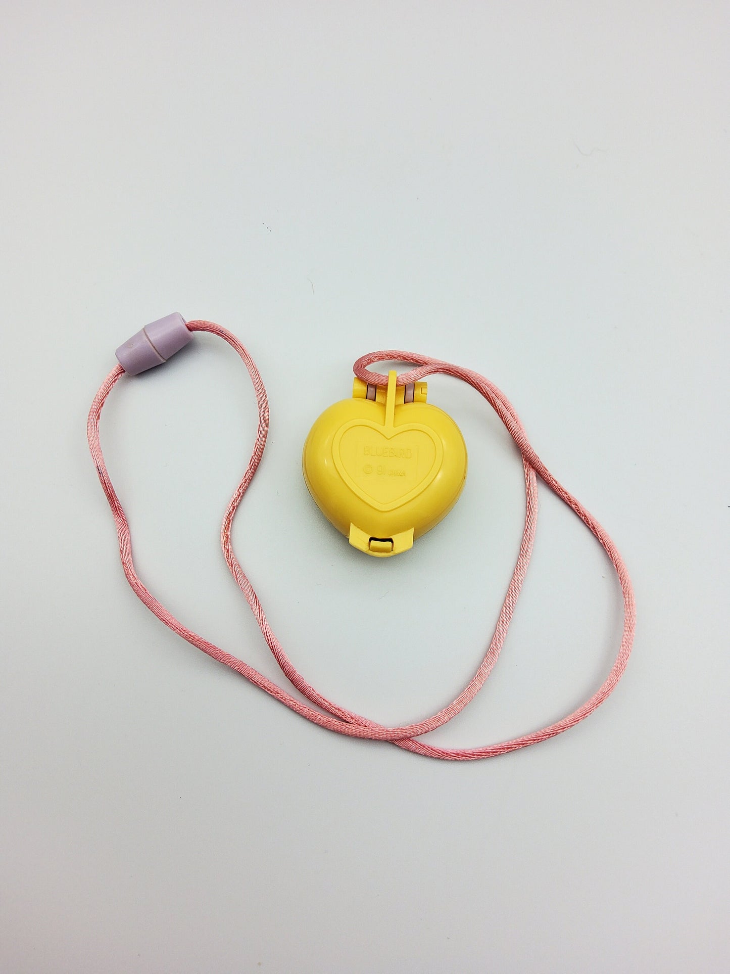 Polly pocket Polly in her bedroom locket 100% complete