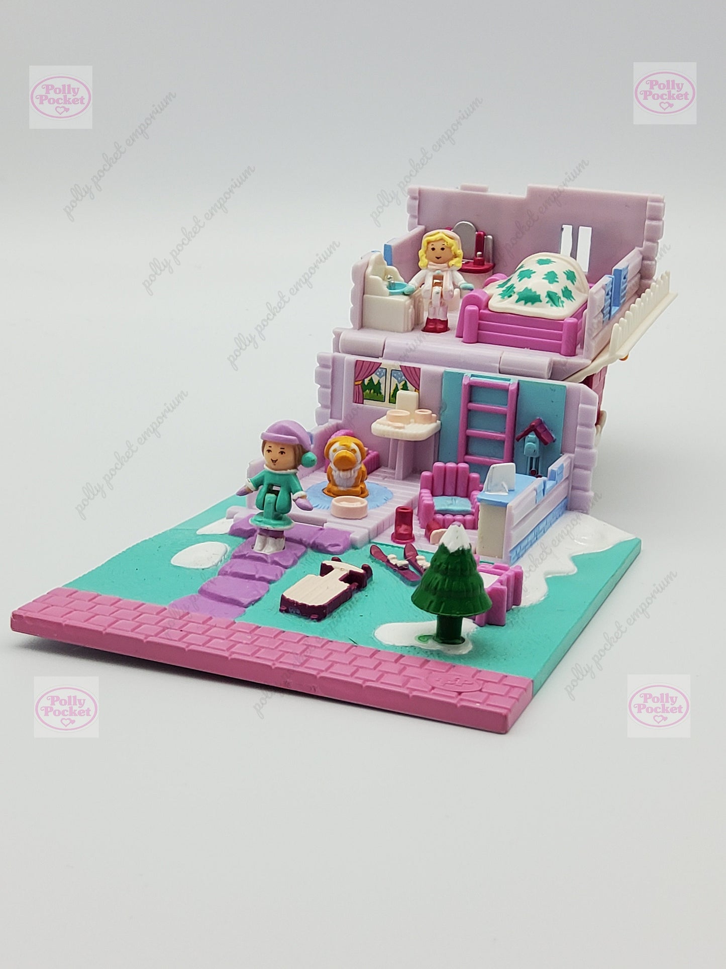 Polly pocket ski chalet 100% complete
