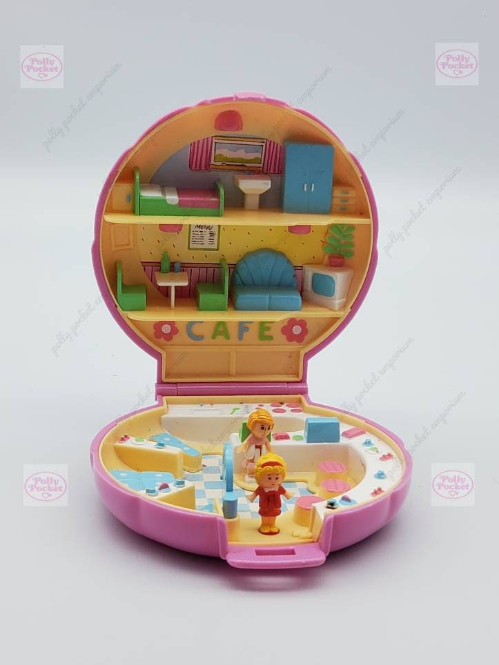 RARE VARIATION Polly pocket cafe compact 100% complete