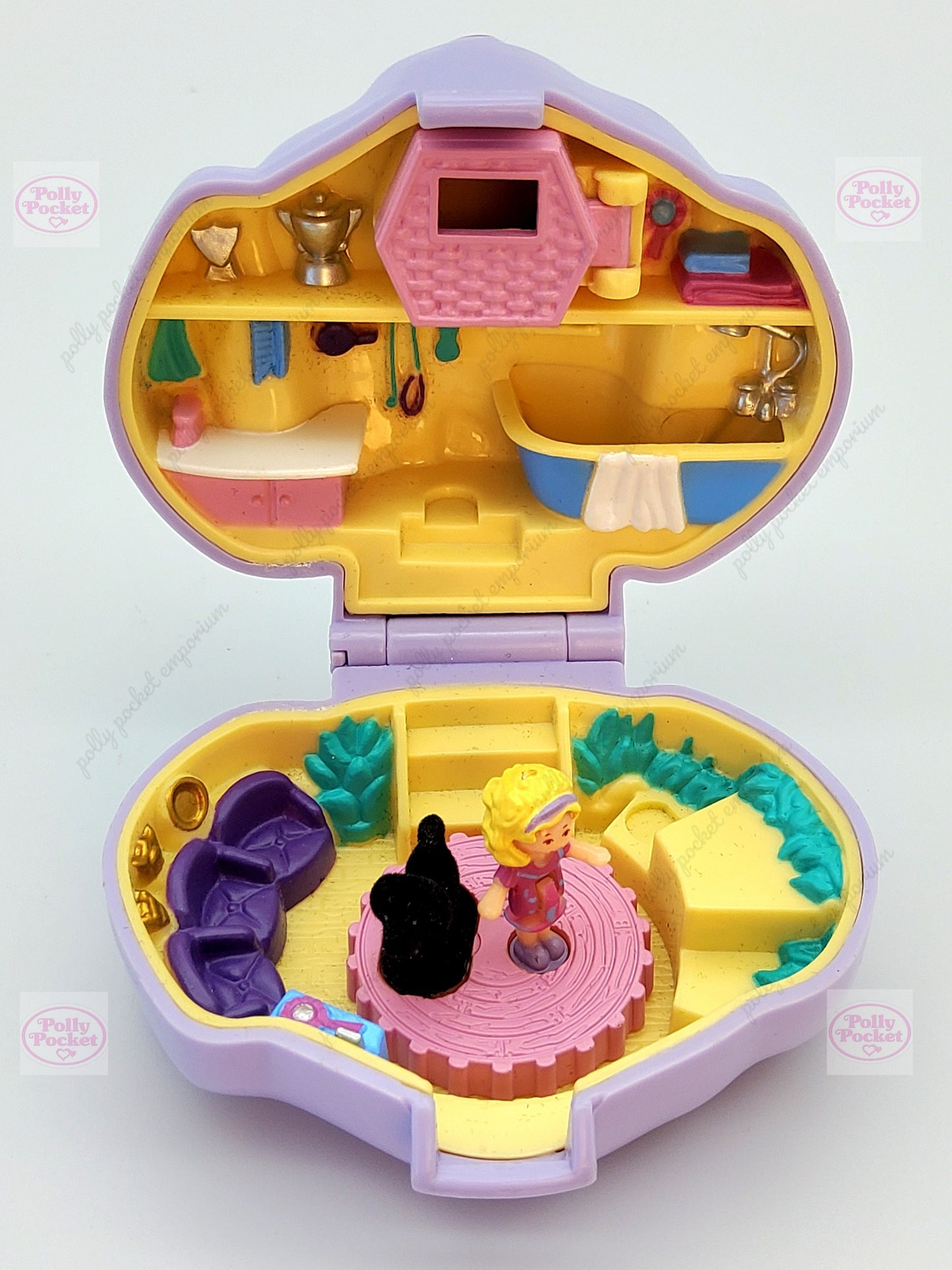 Polly pocket dazzling dog show 100% complete with original packaging