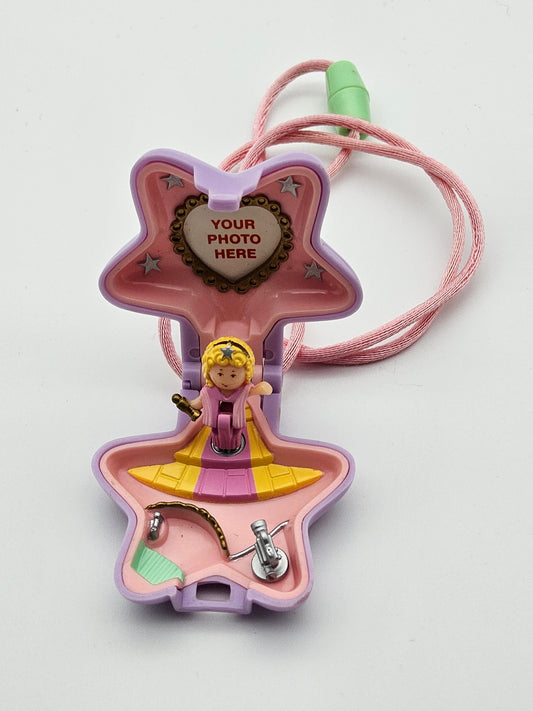RARE Polly pocket film star locket 100% complete