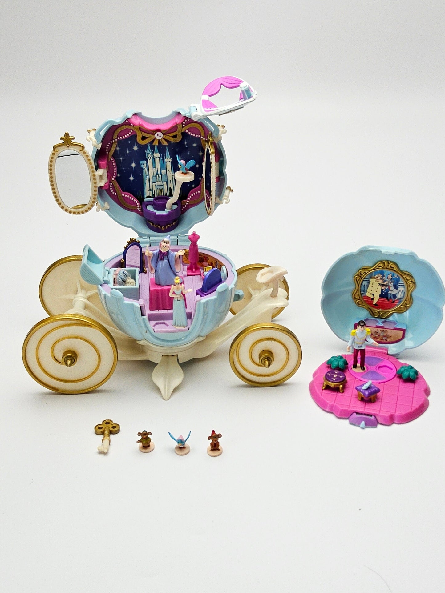 Polly pocket cinderella carriage 100% complete