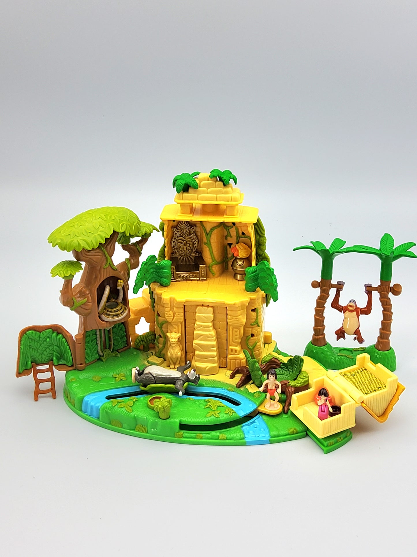 Polly pocket jungle book playset 100% complete