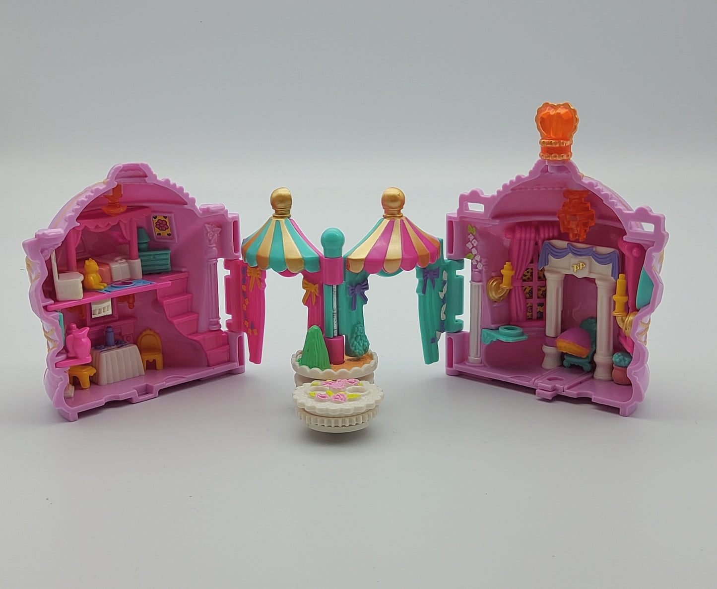 Polly pocket crown palace 100% complete
