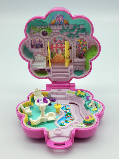 Polly pocket garden surprise 100% complete