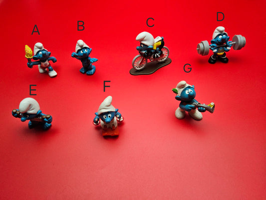 Vintage schleich smurfs for you to choose from- sports