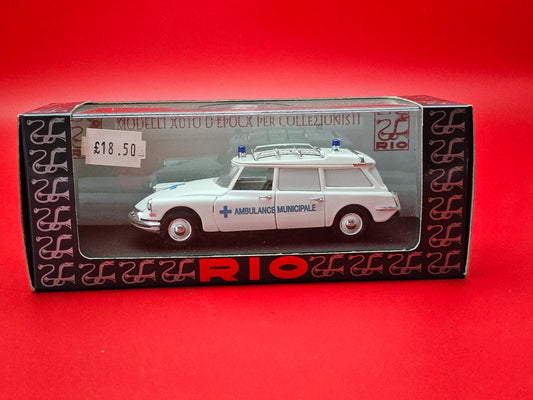 Rio model #SL070 Citroen ID 19 break cross red diecast car sealed