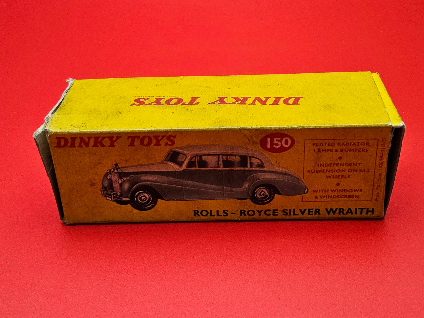 Dinky #150 Rolls Royce silver wraith with box