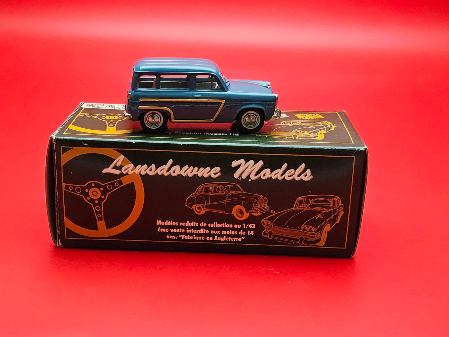 Lansdowne model #LDM 20A Ford Aquire estate in original packaging