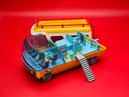 Oh Penny camper van with accessories