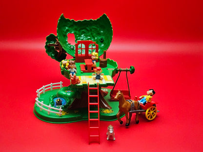 Oh Penny treehouse with original packaging