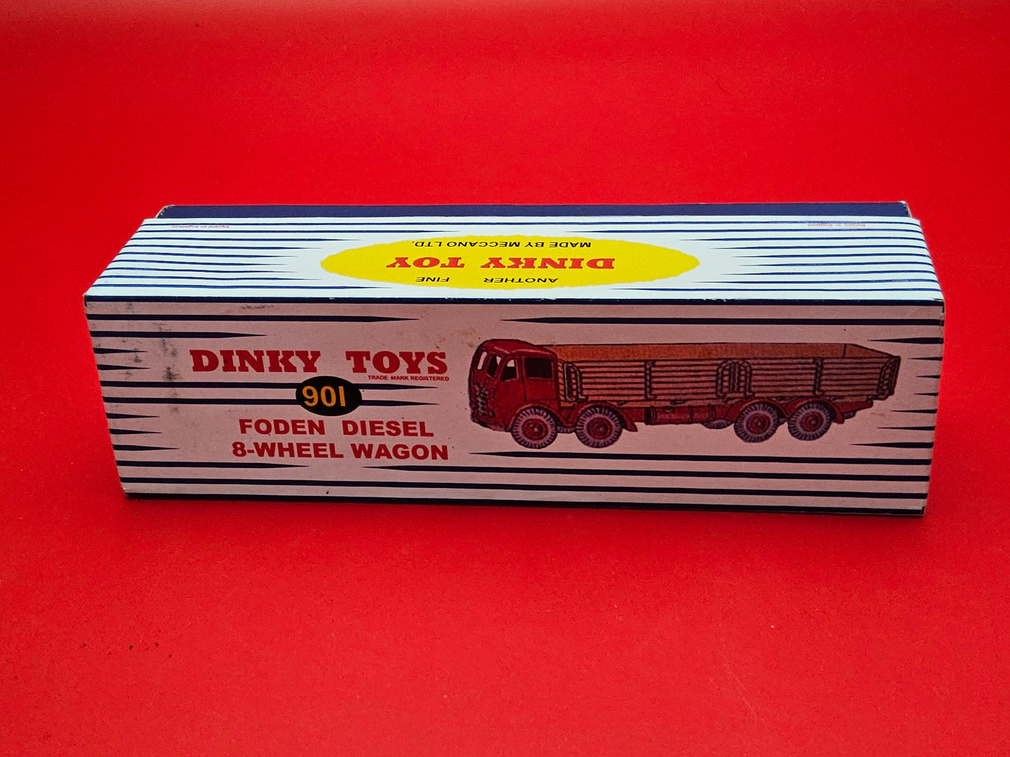 Dinky #901 Foden diesel 8 wheel wagon