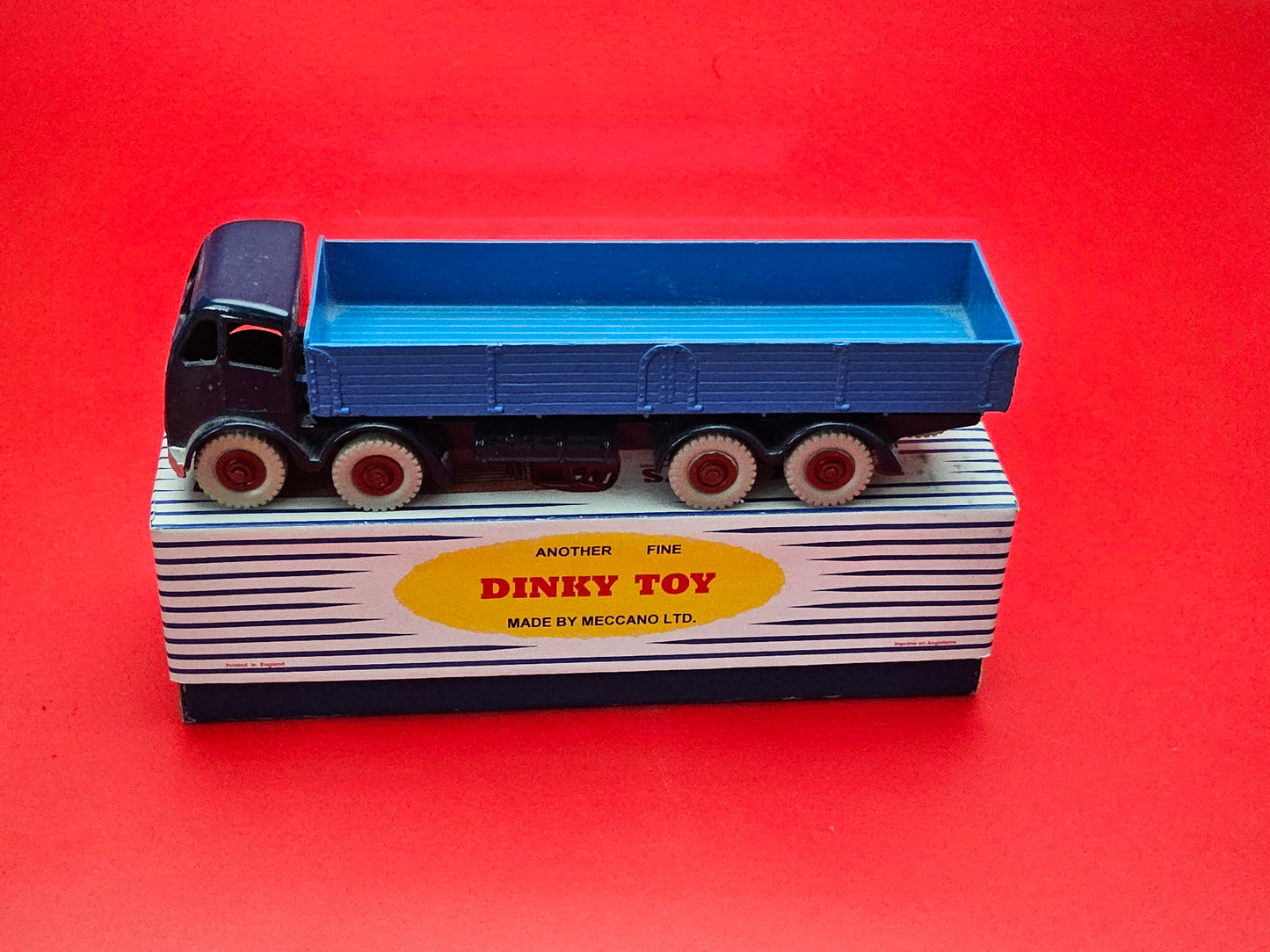 Dinky #901 Foden diesel 8 wheel wagon
