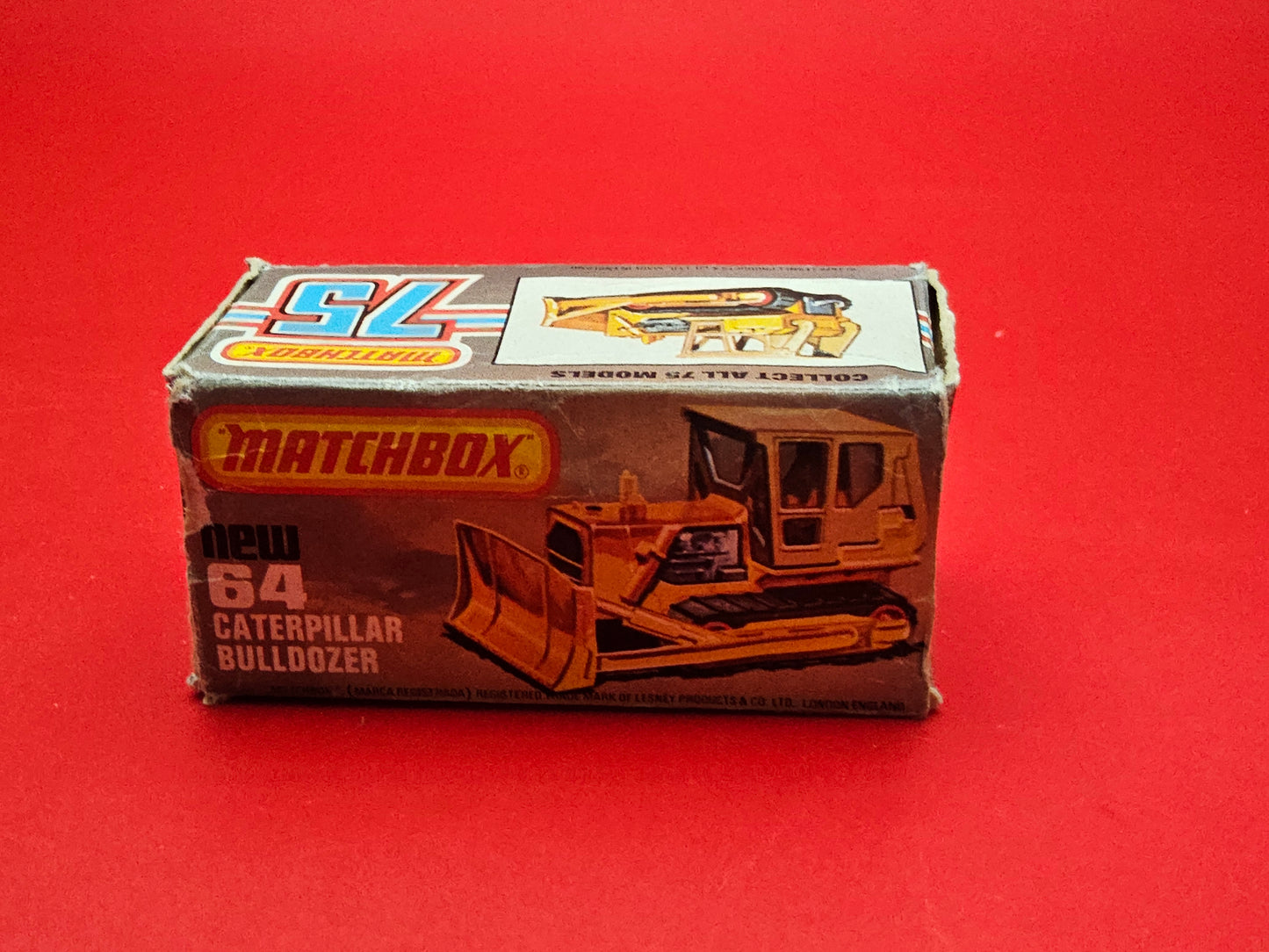 Mathcbox #64 caterpillar bulldozer