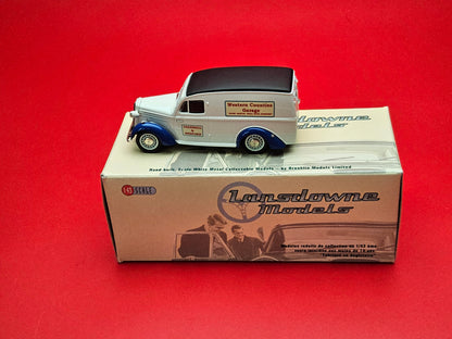 Lansdowne model #69 1948 Bedford PC van boxed