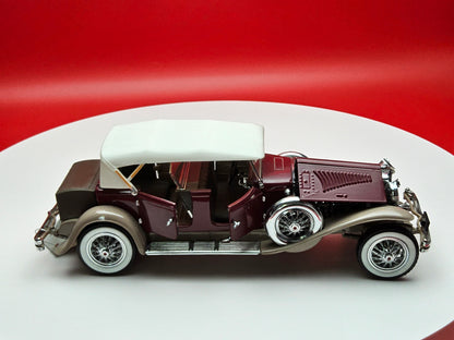 Franklin mint 1930  Duesenberg J Derham Tourster with original packaging