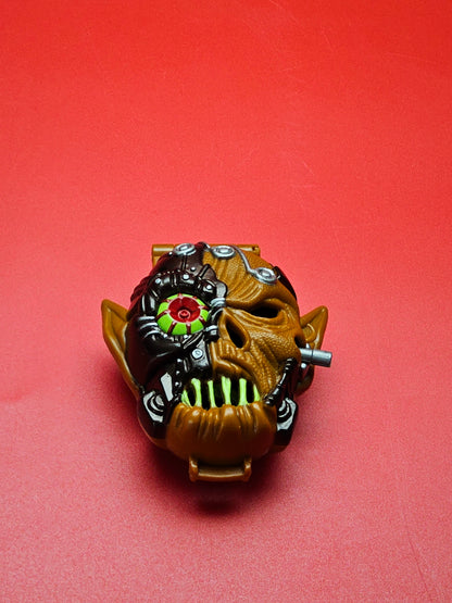 Mighty Max battles skull warrior horror head 100% complete