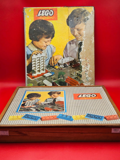 Vintage lego #810 town plan set with original board