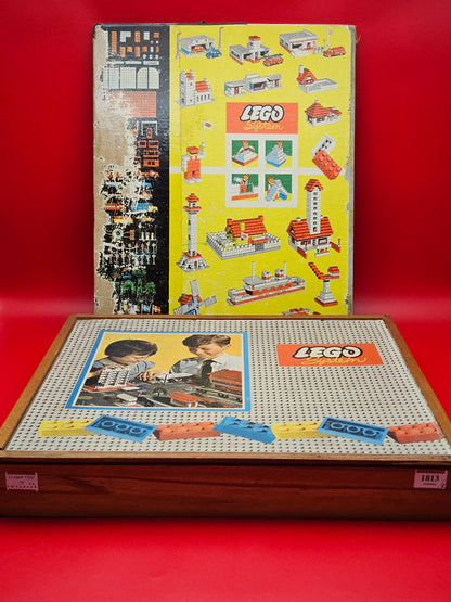 Vintage lego #810 town plan set with original board